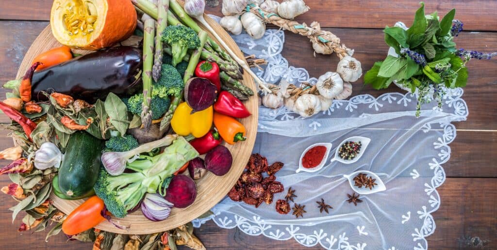 Antónia Mačingová - Zmeňte svoj život k lepšiemu. Ako? Správnym stravovaním.